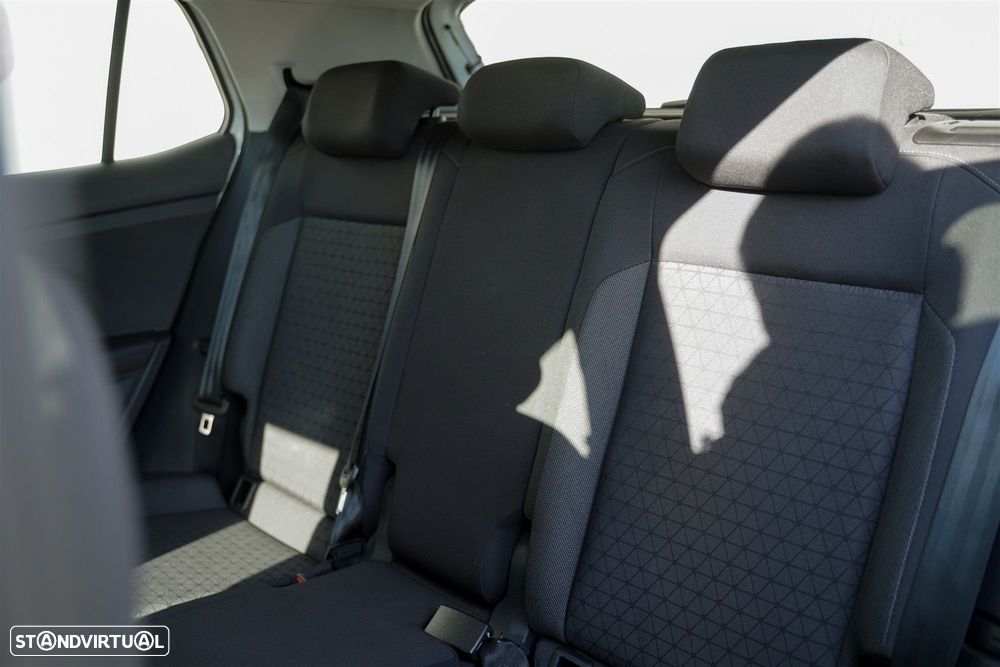 VW T-Cross 1.0 TSI BlackStyle DSG - 13