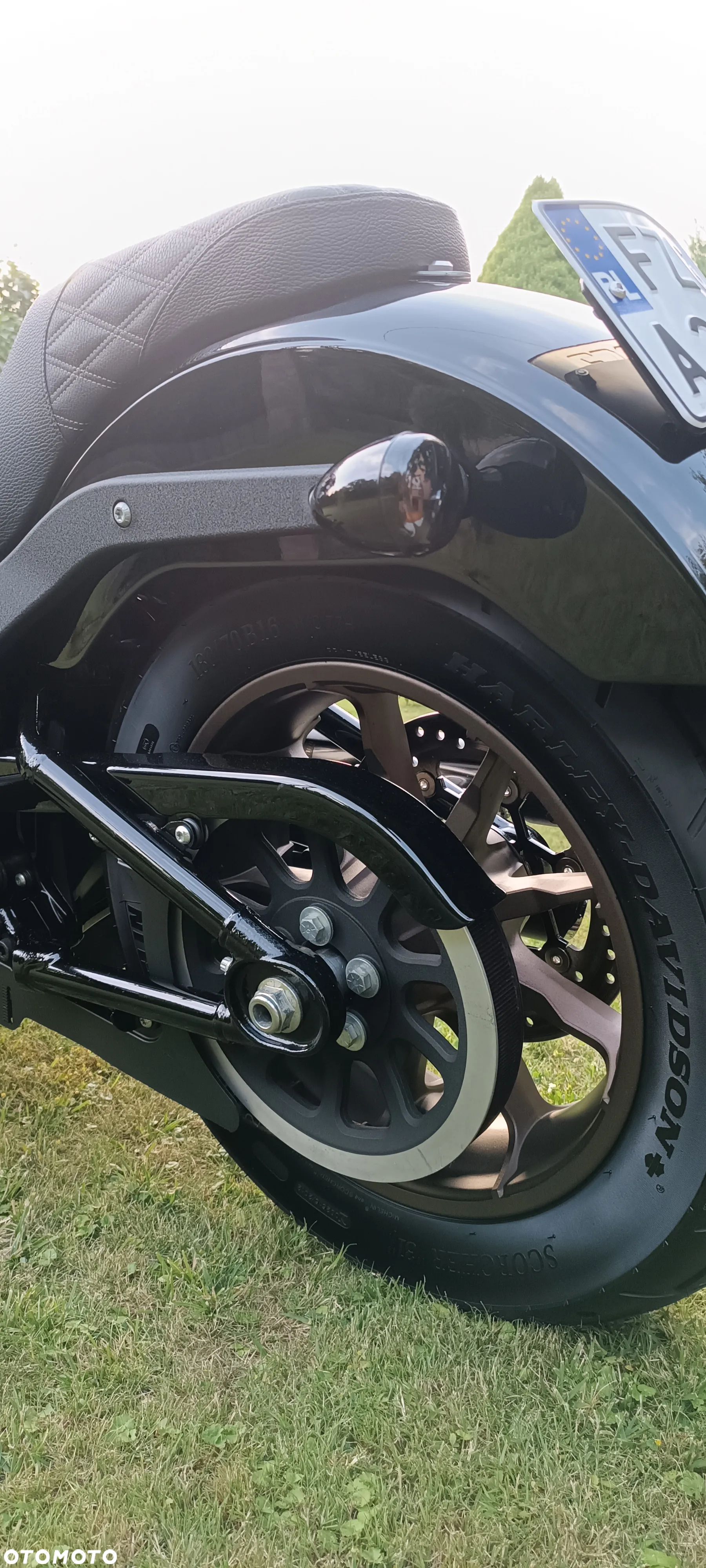 Harley-Davidson Softail Low Rider - 9