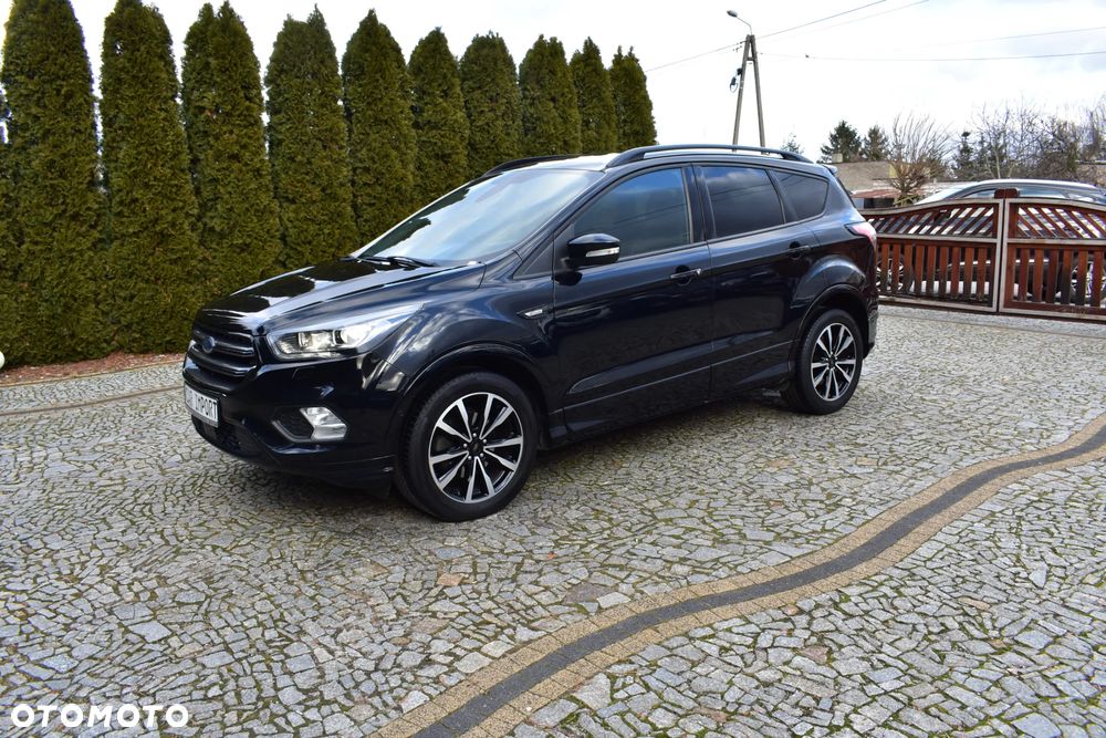 Ford Kuga 1.5 EcoBoost 2x4 ST-Line - 2