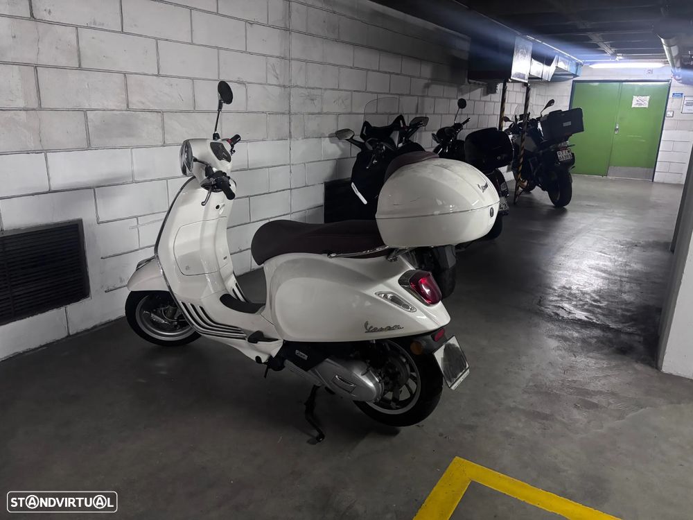 Piaggio Vespa Primavera - 17