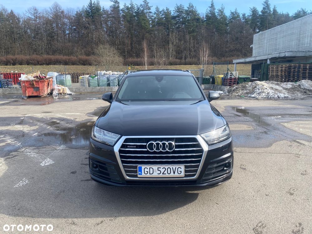 Audi Q7 - 25