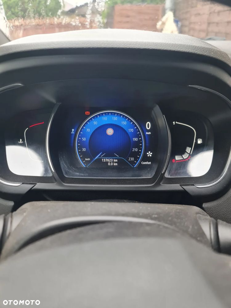 Renault Scenic 1.6 dCi SL Touch - 9