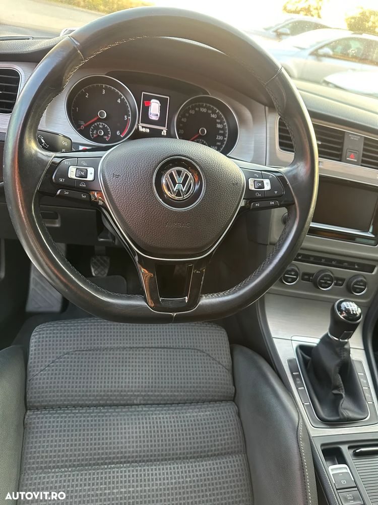 Volkswagen Golf 2.0 BlueTDI Comfortline - 18