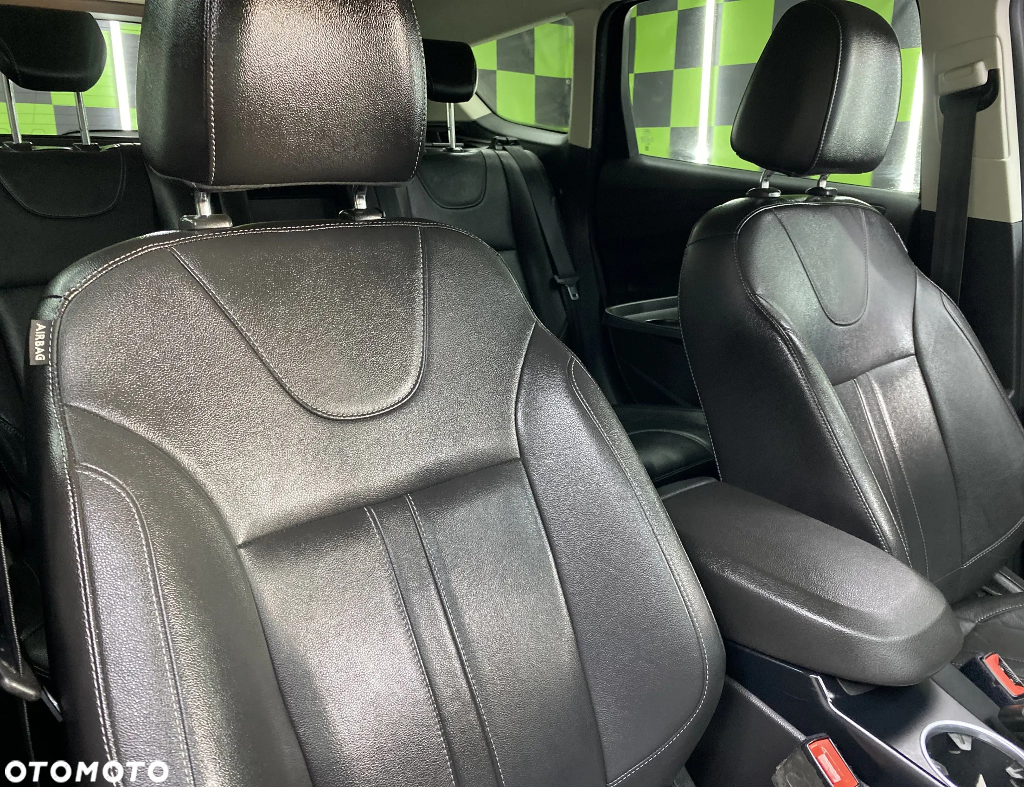 Ford Kuga 2.0 TDCi 4WD Titanium Plus - 18
