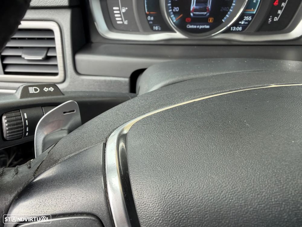 Volvo XC 70 2.0 D4 Summum Dynamic Geartronic - 25