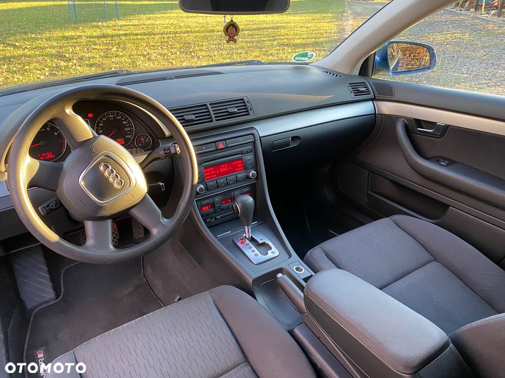 Audi A4 Avant 1.8T Multitronic - 25