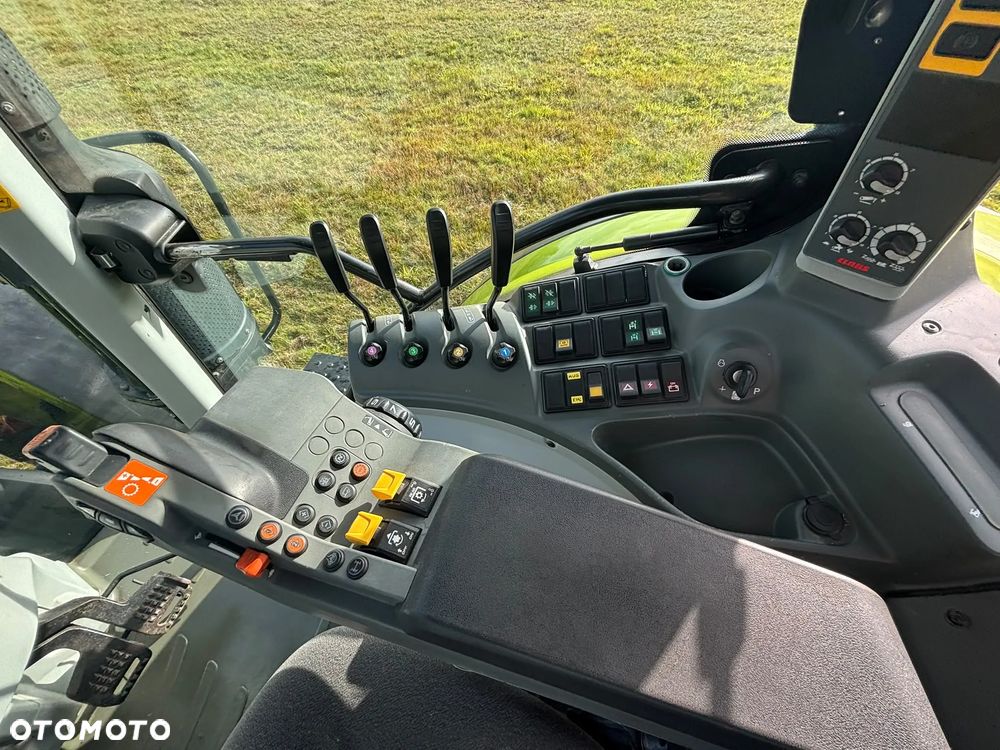 Claas - 9