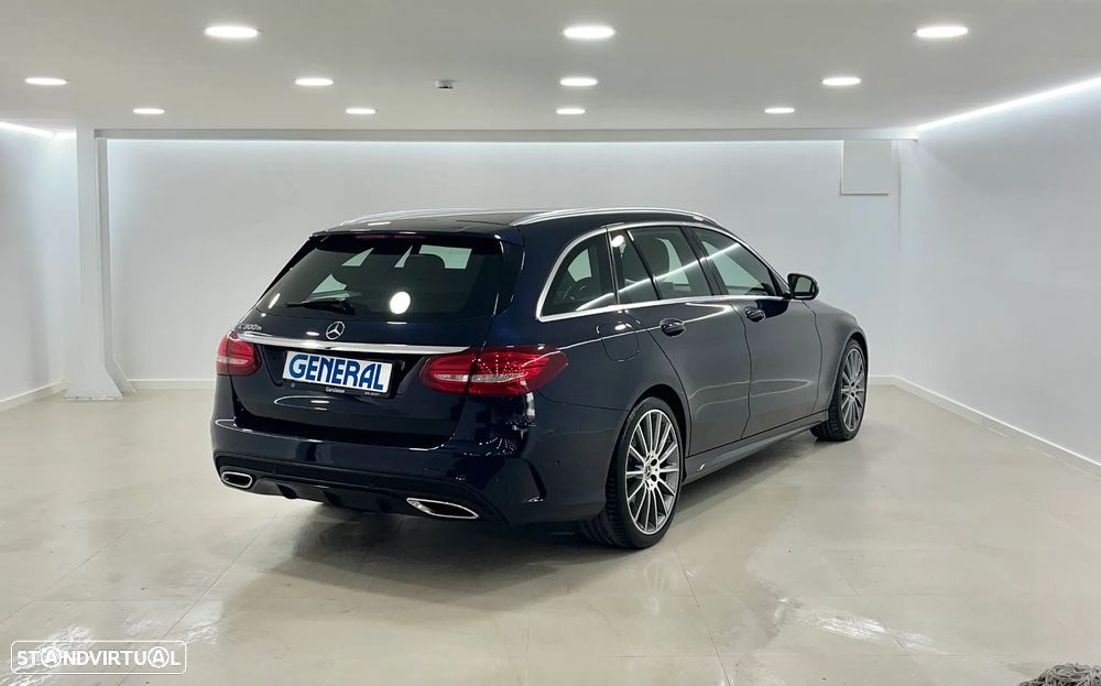 Mercedes-Benz C 300 BlueTEC Hybrid AMG Line - 4