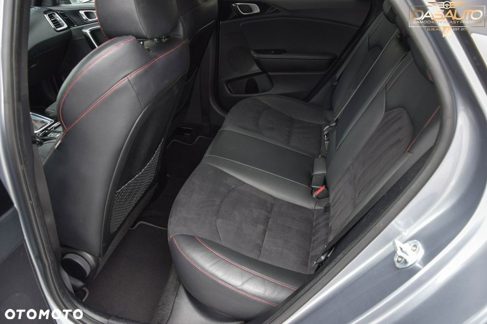 Kia ProCeed 1.6 T-GDI DCT7 OPF GT - 29