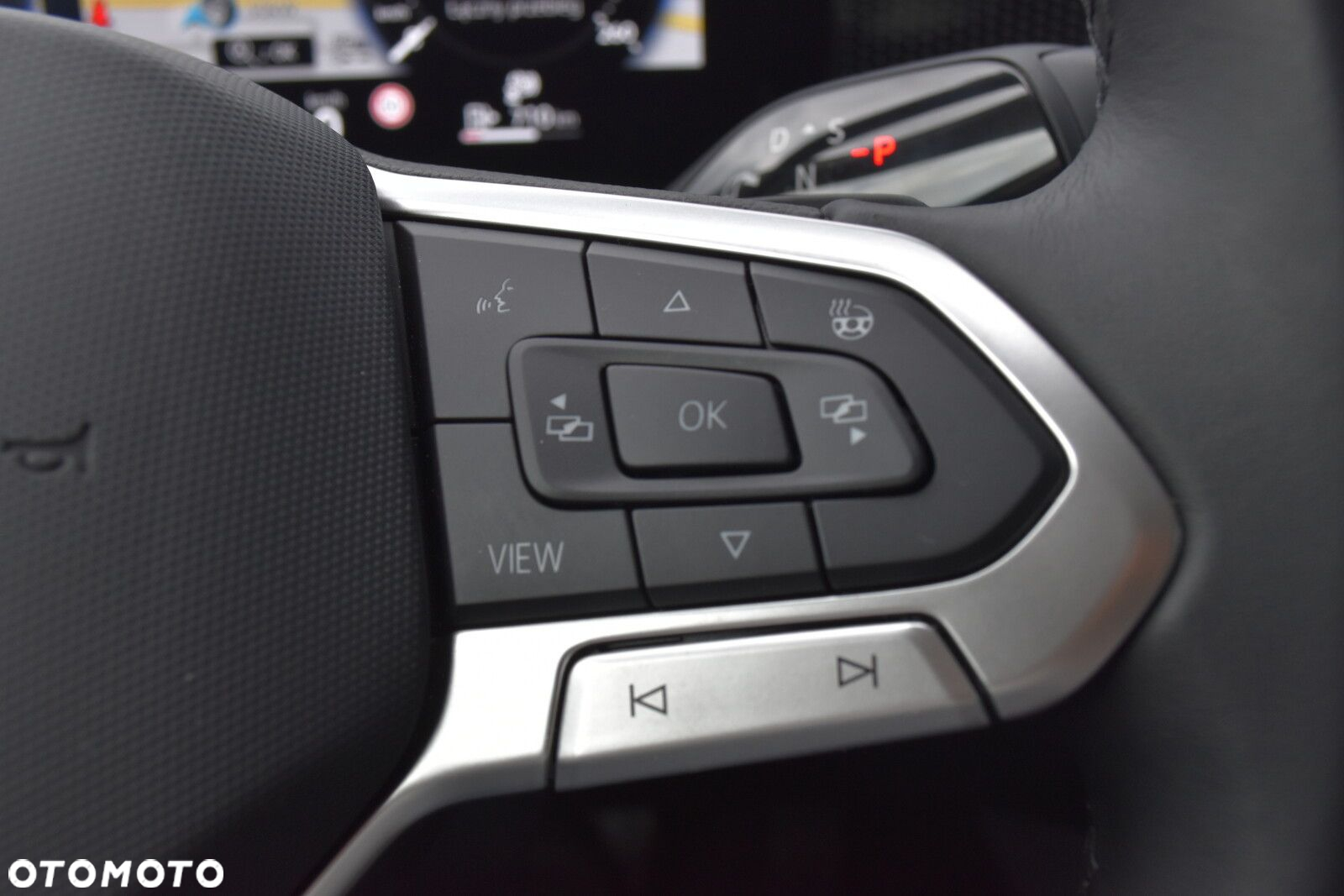 Volkswagen Passat 2.0 TDI EVO Business DSG - 23