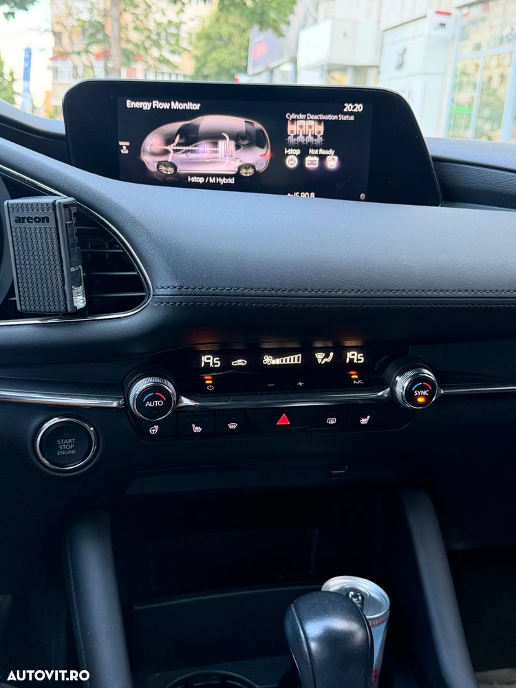 Mazda 3 G150 AT MHEV Plus - 11