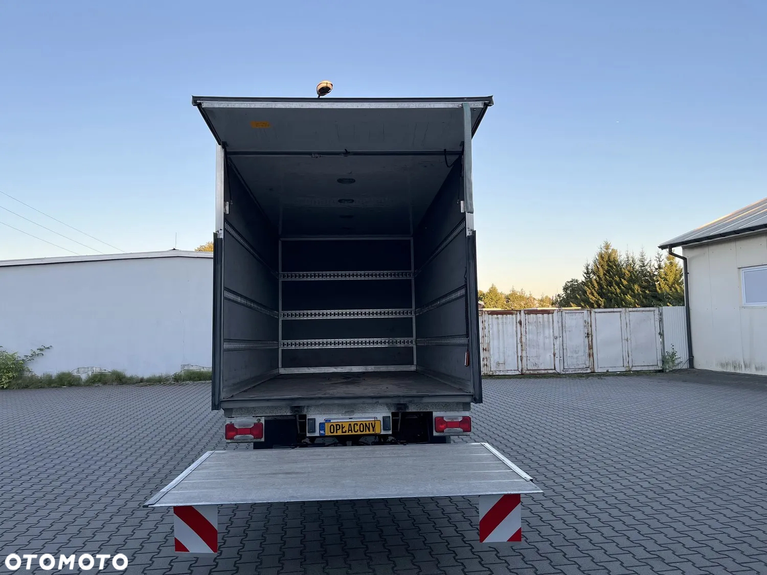 Iveco 35C18 KONTENER - 6