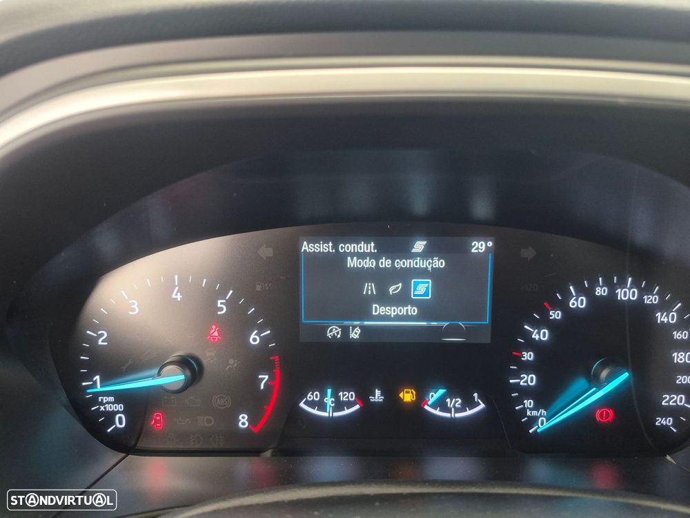 Ford Focus SW 1.0 EcoBoost Business - 21