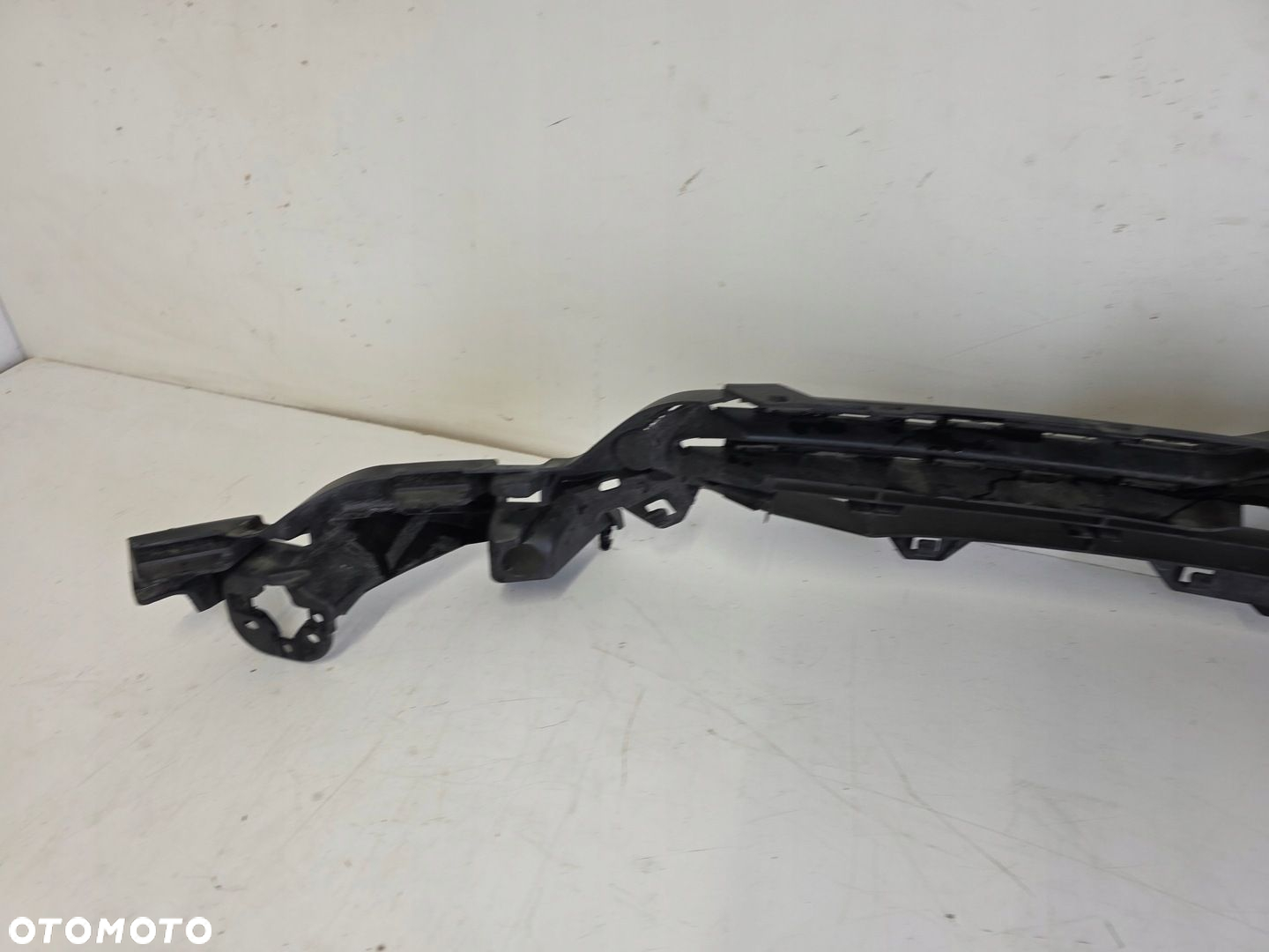 Grill atrapa zderzaka przód CITROEN C4 II 10- - 11