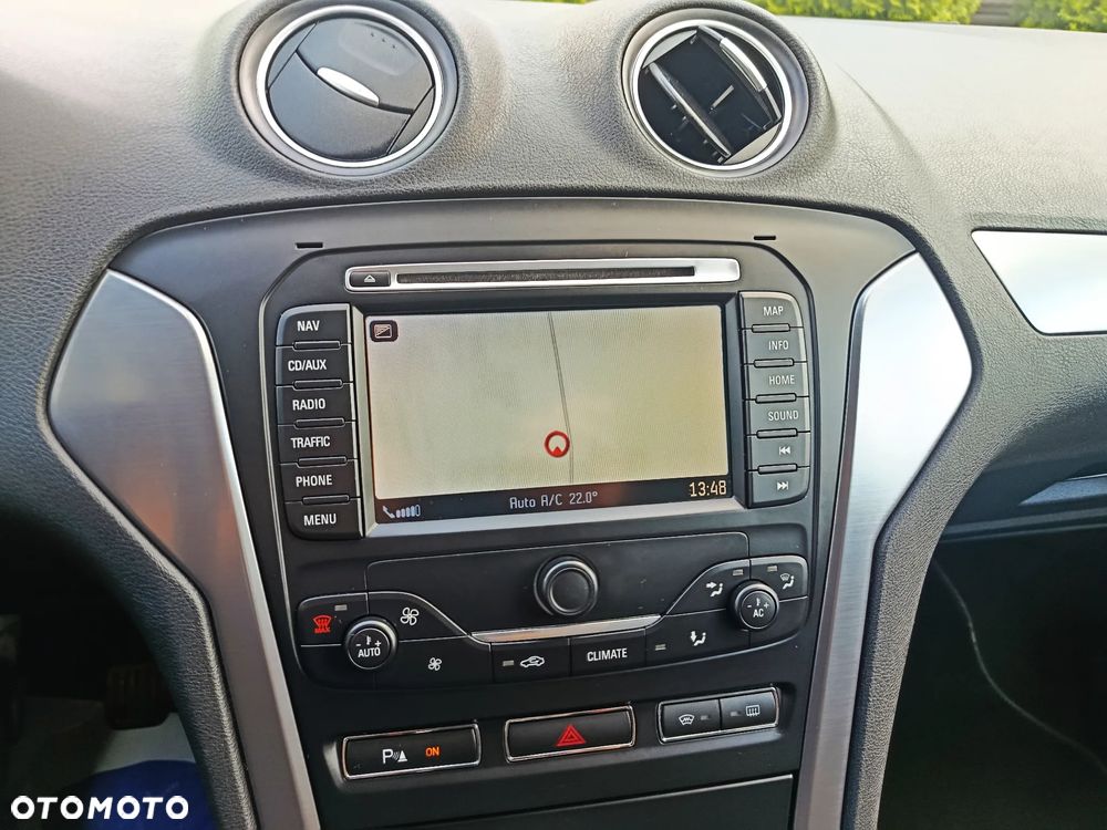 Ford Mondeo 2.0 TDCi Titanium - 32