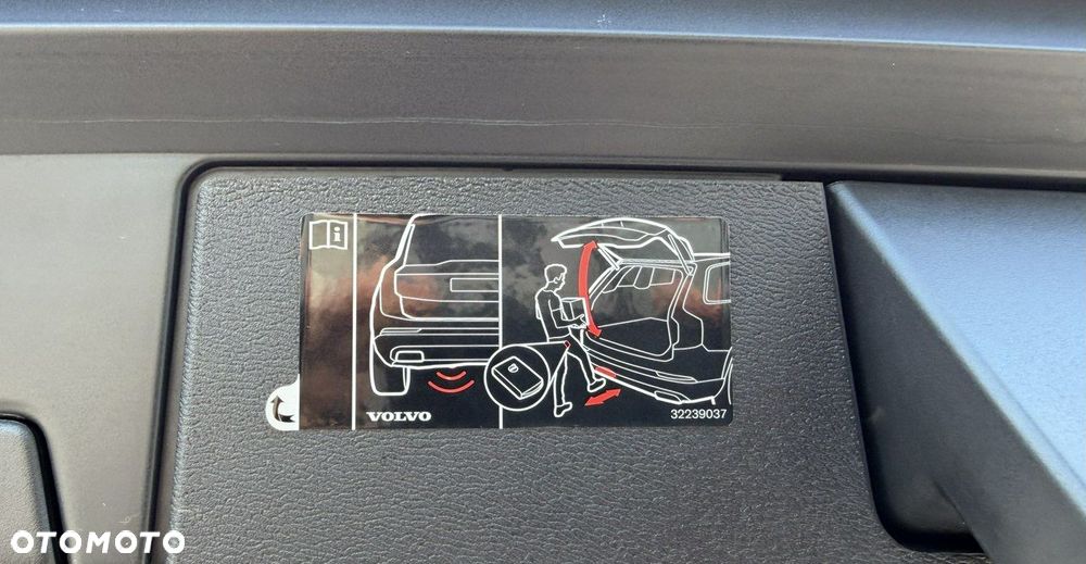 Volvo XC 60 T6 AWD Recharge Geartronic Inscription - 39