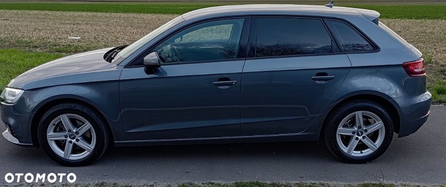 Audi A3 Sportback 1.6 TDI (clean diesel) Ambiente - 9