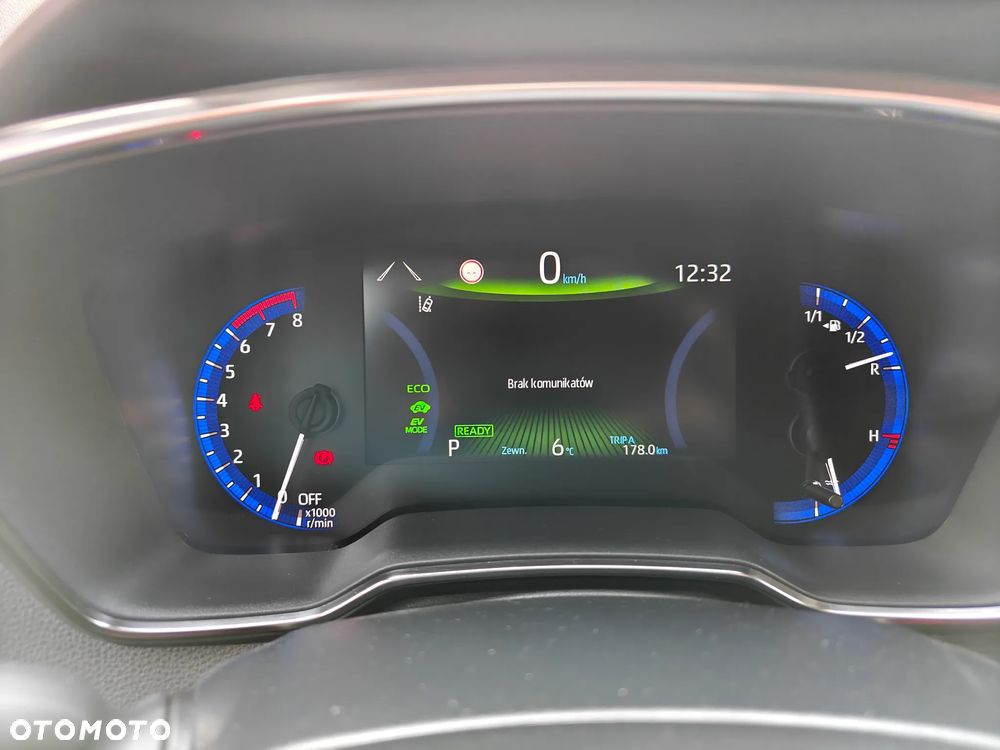 Toyota Corolla 2.0 Hybrid Comfort - 16