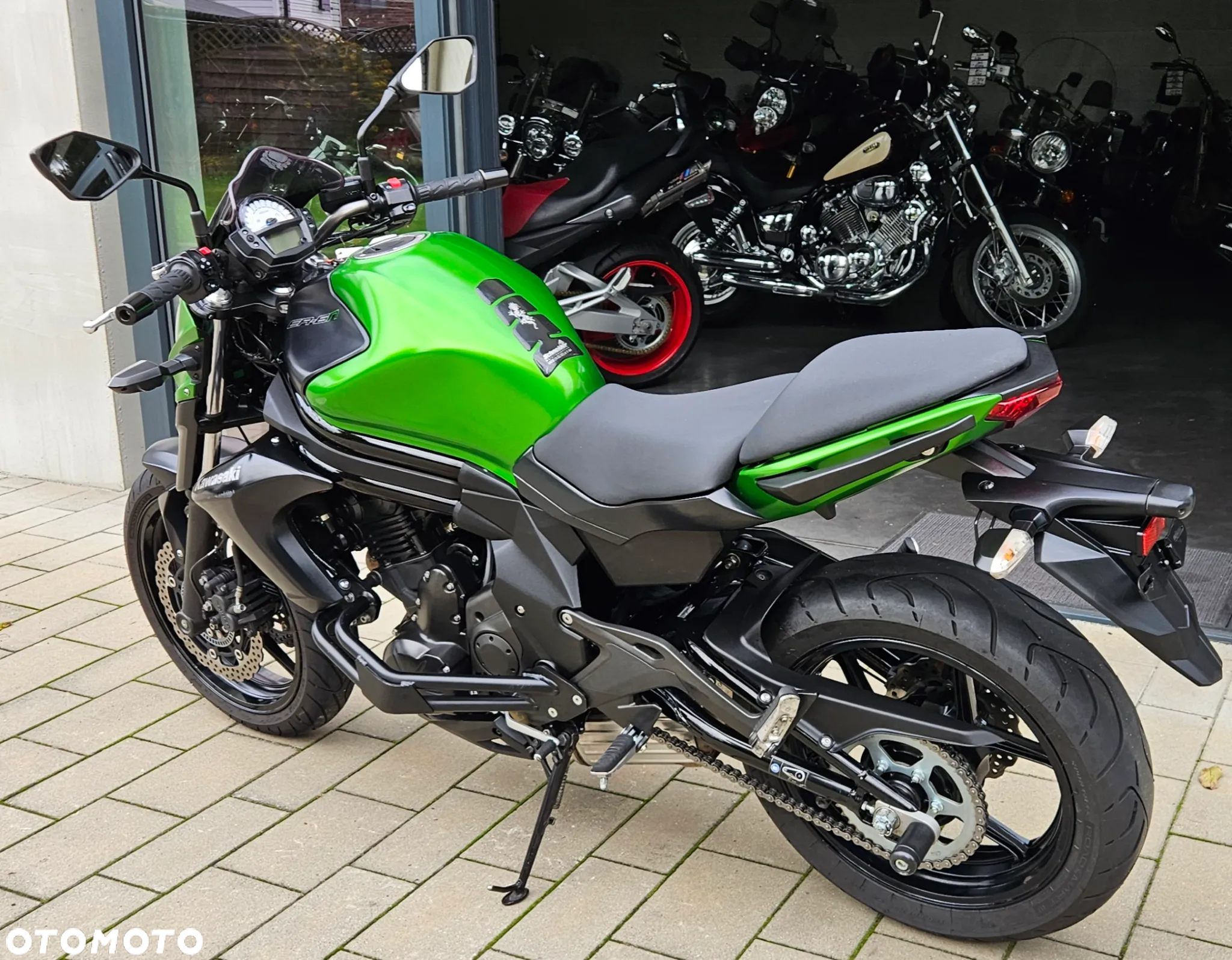 Kawasaki ER - 13