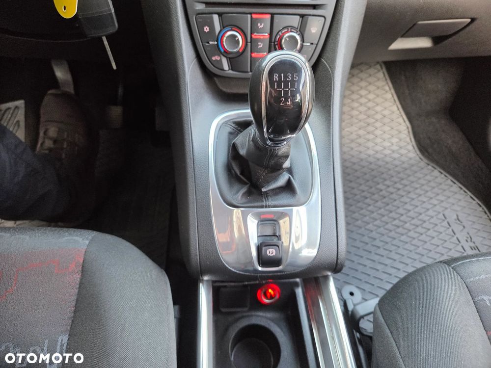 Opel Meriva - 18