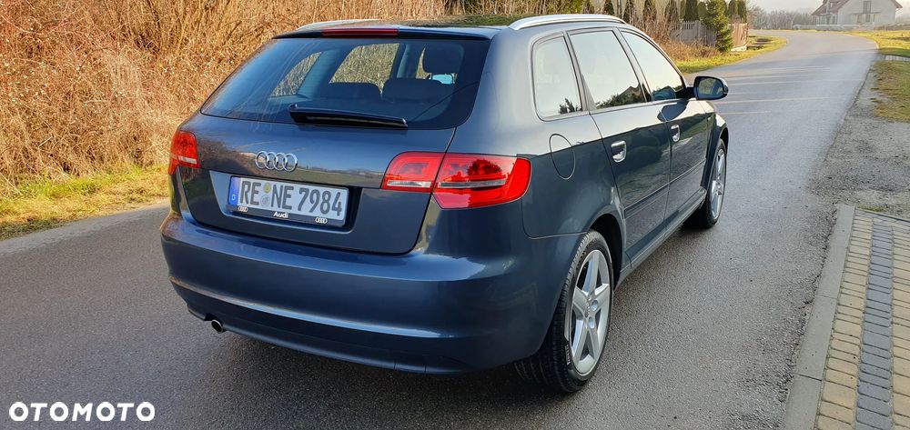 Audi A3 Sportback 1.6 Attraction - 10
