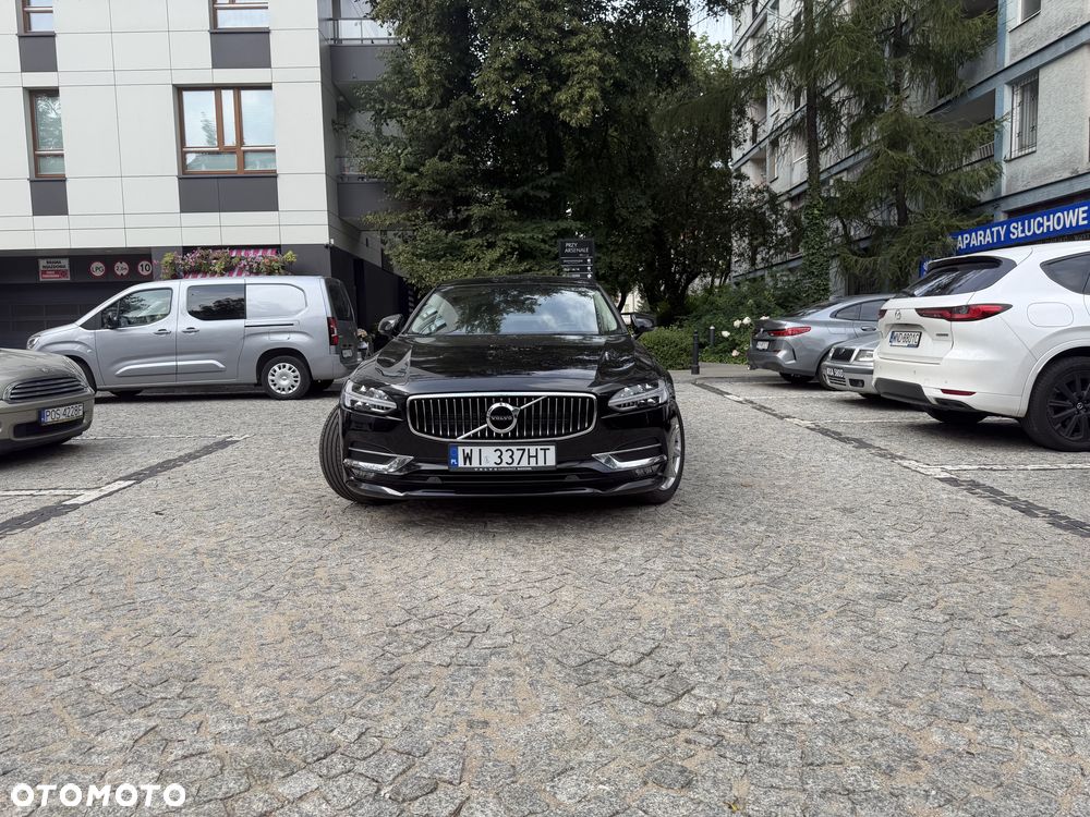 Volvo S90 - 1