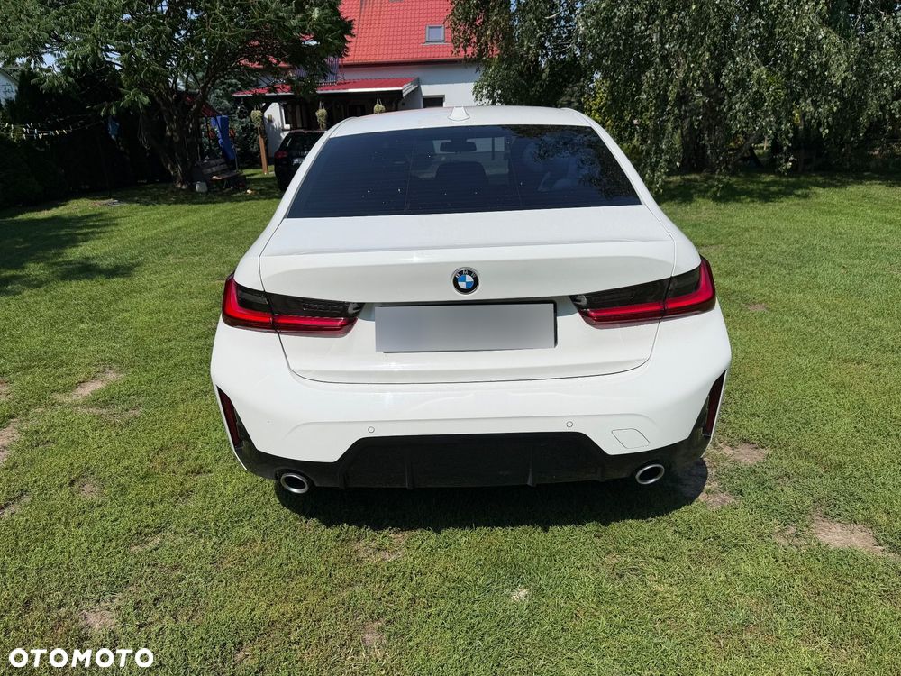 BMW Seria 3 318i M Sport - 6