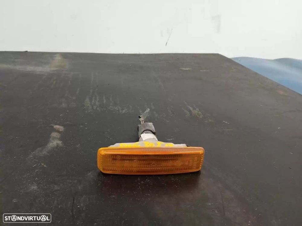 FAROLIM LATERAL ESQUERDO BMW 5 2000 -20 4D 1 - 1