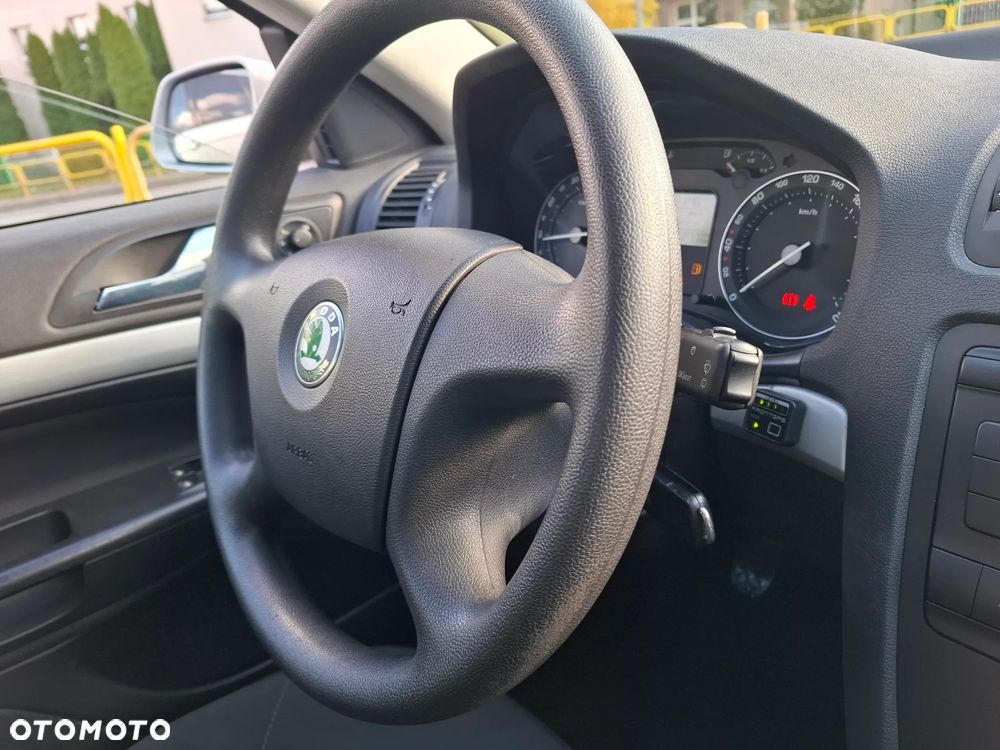 Skoda Octavia 1.4 Ambiente - 7