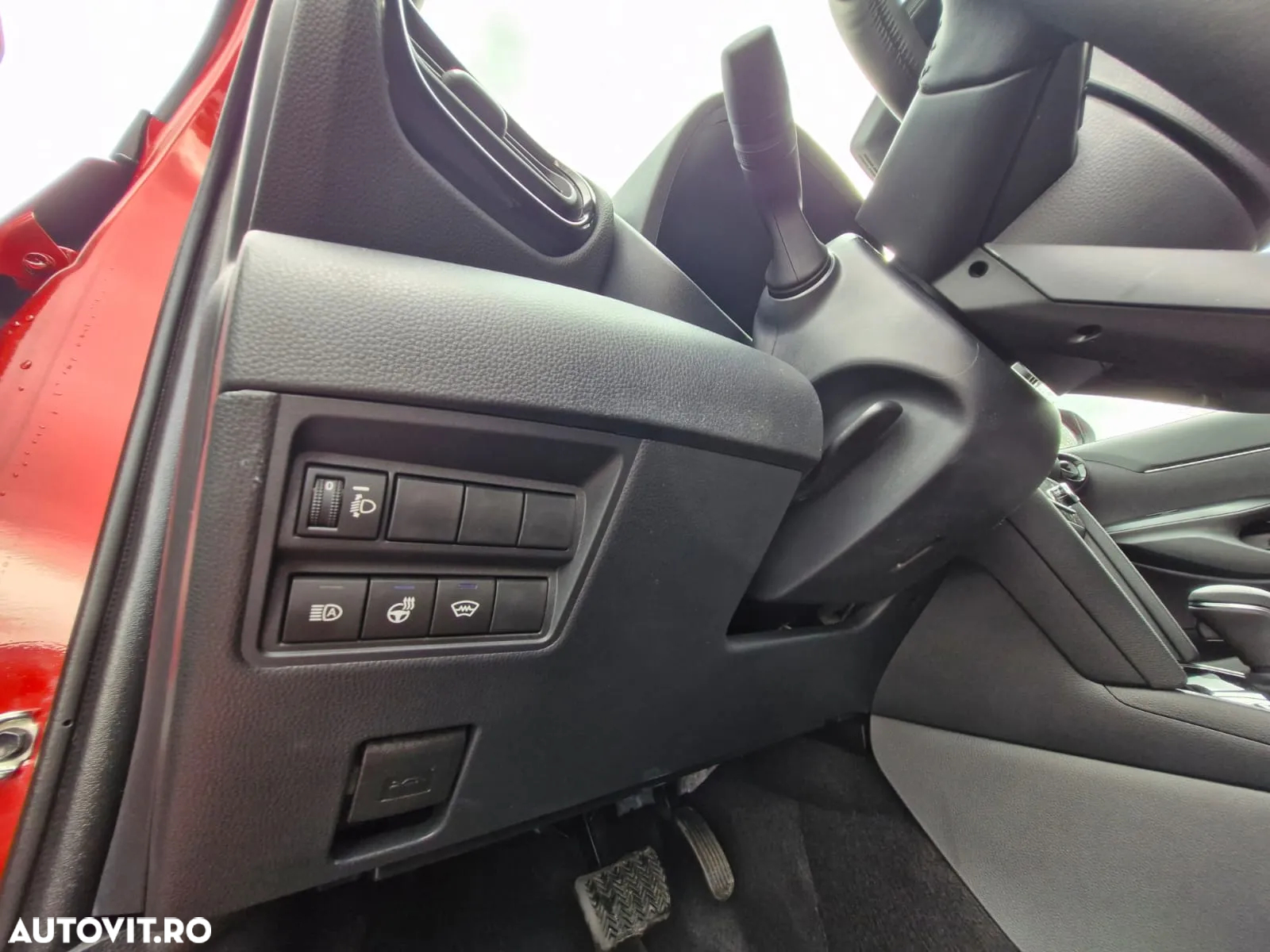 Toyota Yaris Cross 1.5 VVT-i HSD 116 4x2 HEV Dynamic - 14