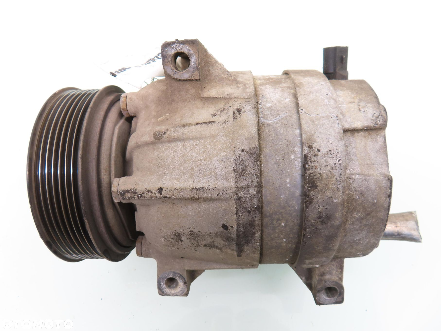 KOMPRESOR KLIMATYZACJI RENAULT LAGUNA II 1.9 dCi 6570899 - 2