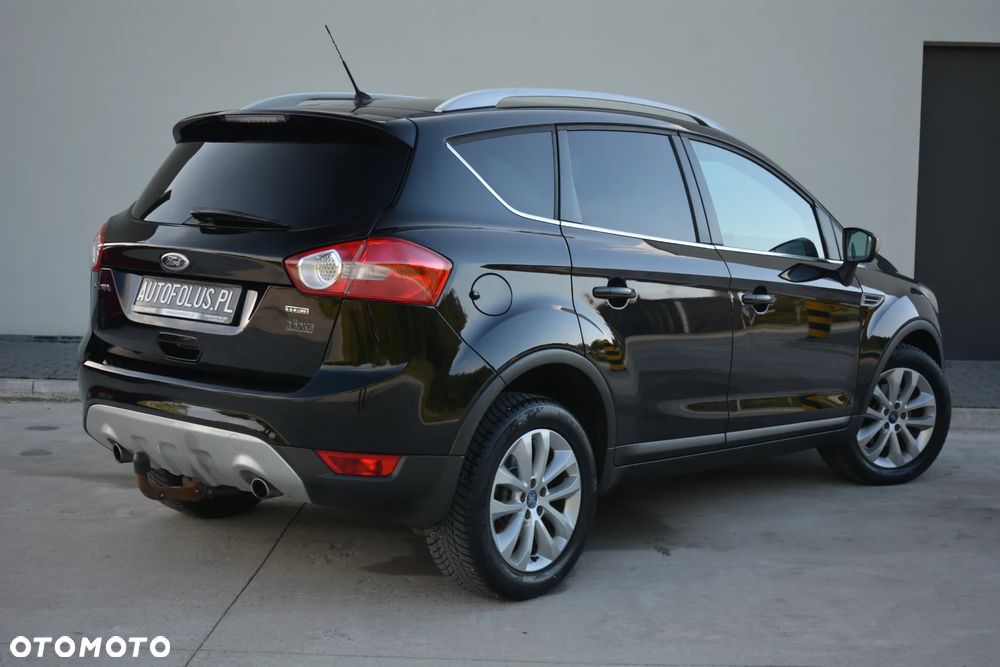 Ford Kuga - 12