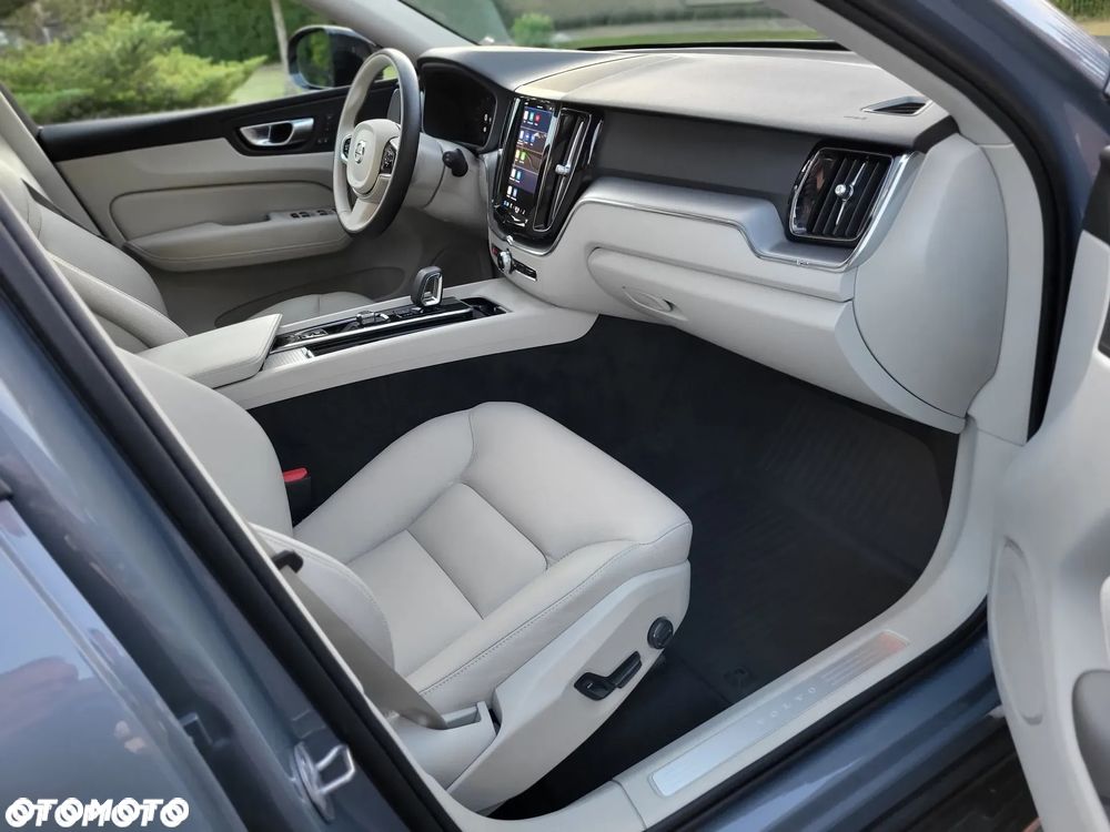 Volvo XC 60 - 20