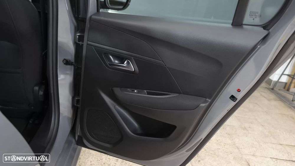 Peugeot 208 1.2 PureTech Active - 9