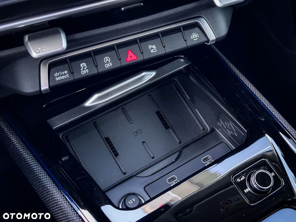 Audi Q3 - 19