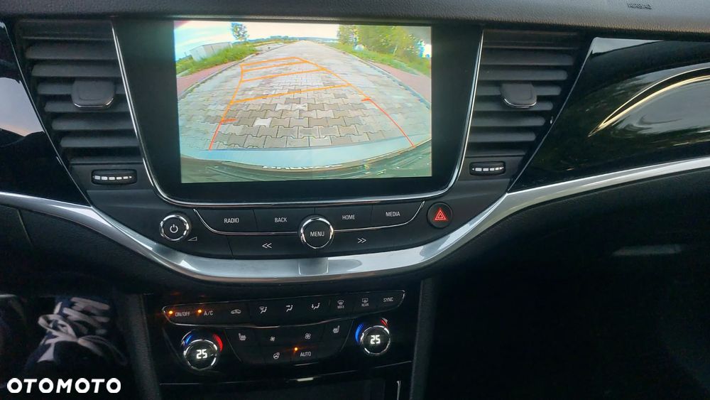 Opel Astra 1.6 D Start/Stop Sports Tourer Innovation - 34