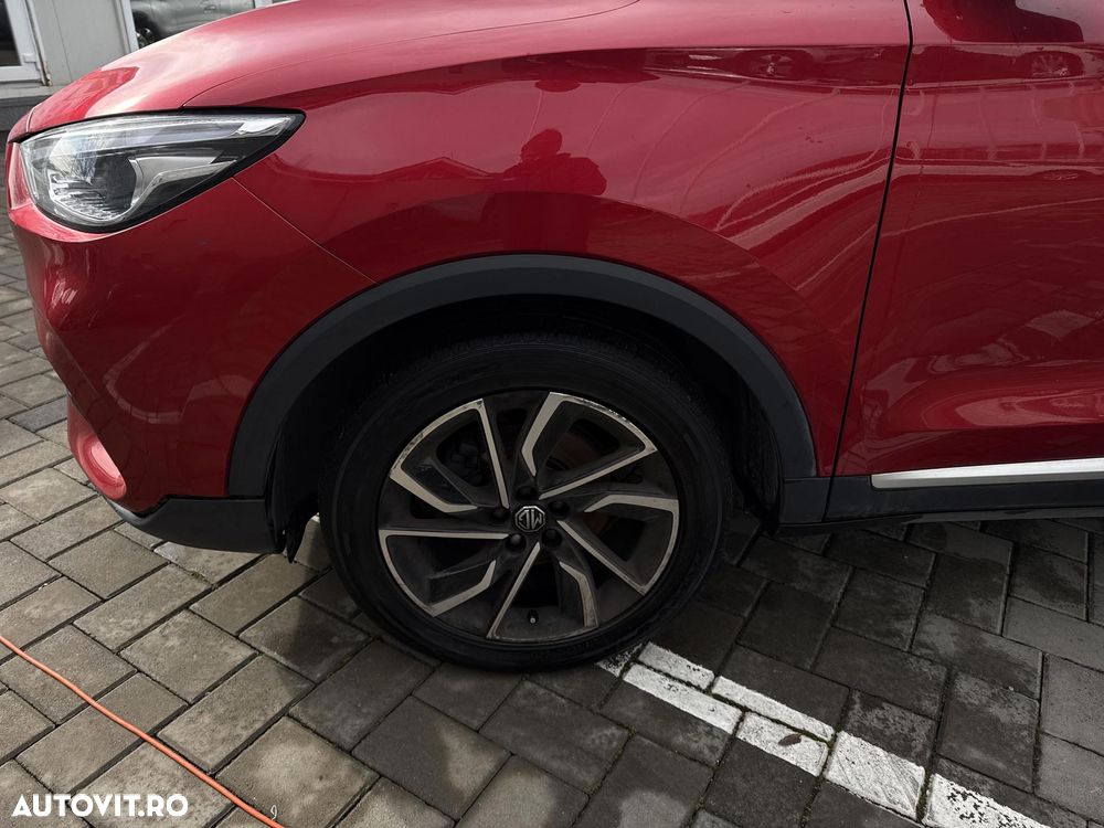 MG ZS 1.5 GSL 5MT Exclusive - 21