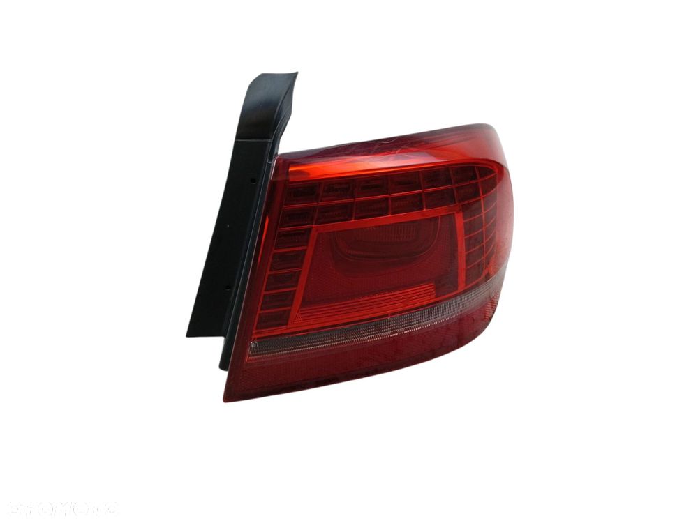 LAMPA PRAWY TYŁ VOLKSWAGEN PASSAT B7 (2010-2014) 2.0 TDI 170KM - 1