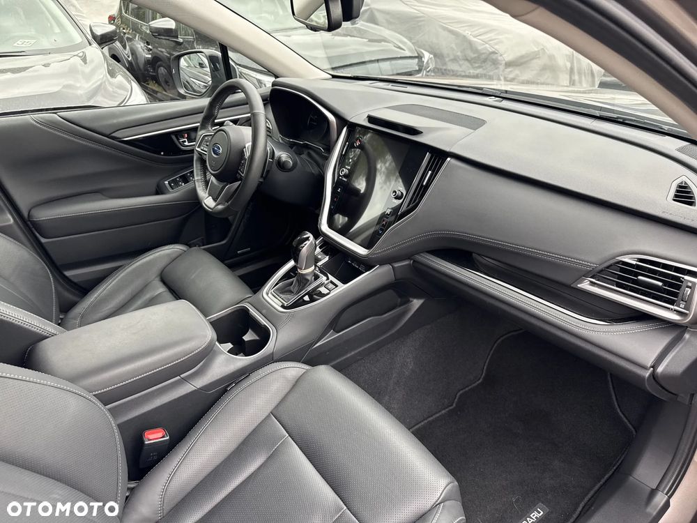 Subaru Outback 2.5i Platinum (EyeSight) Lineartronic - 12