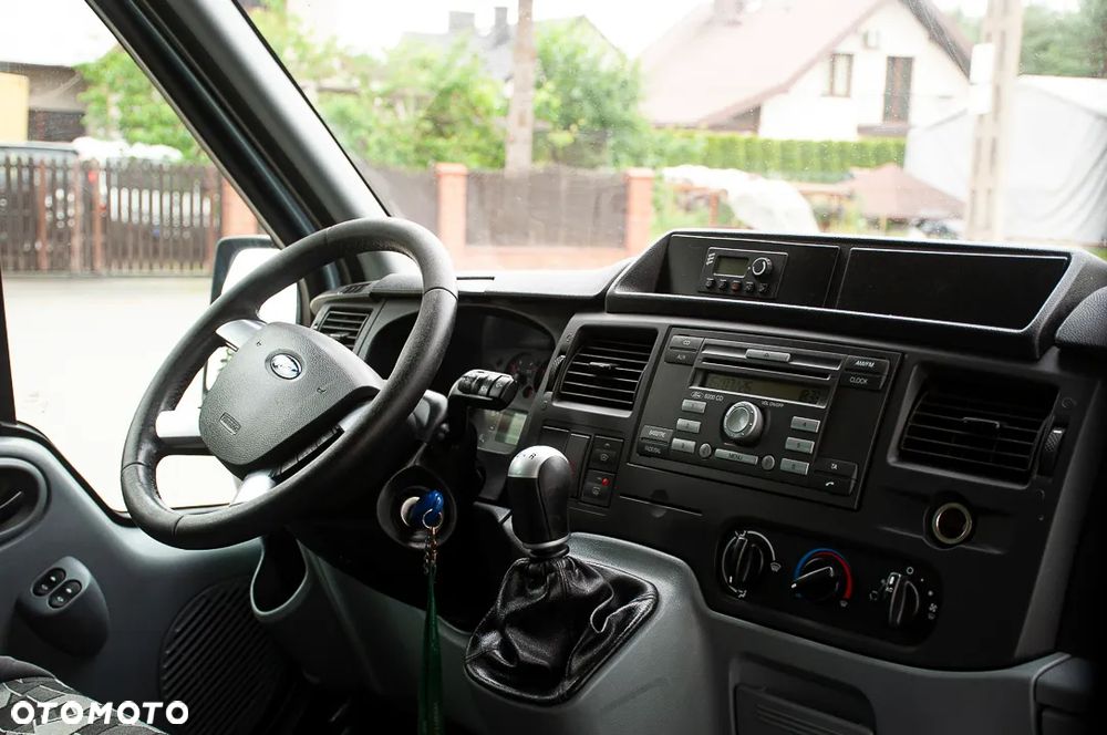 Ford Transit - 15