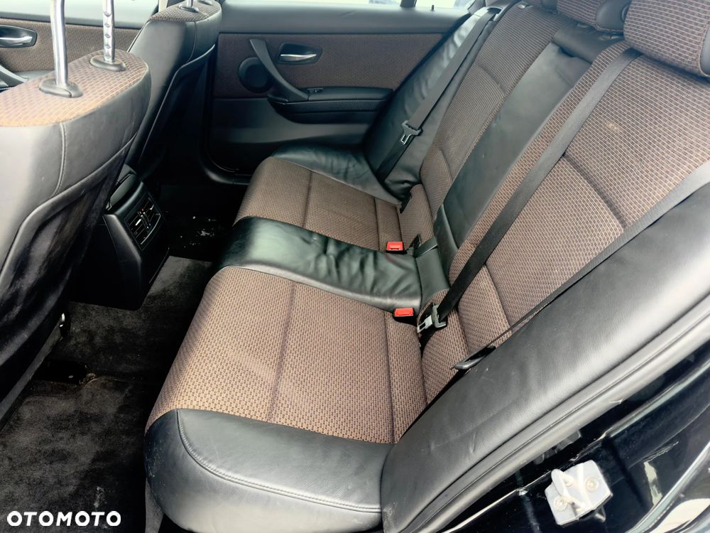 BMW Seria 3 - 23