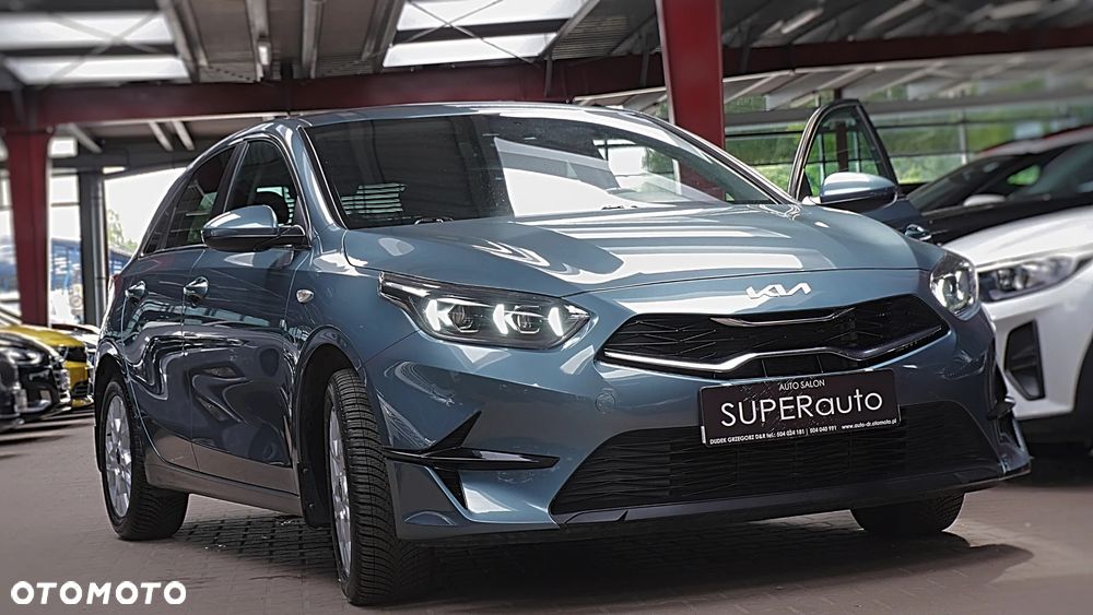Kia Ceed 1.5 T-GDI M - 3