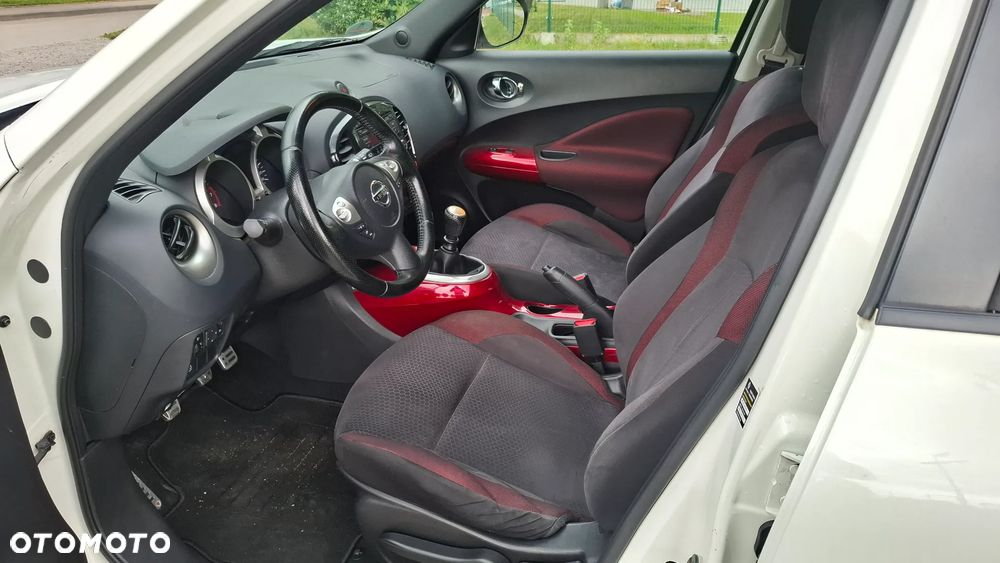 Nissan Juke 1.6 DIG-T Tekna - 9