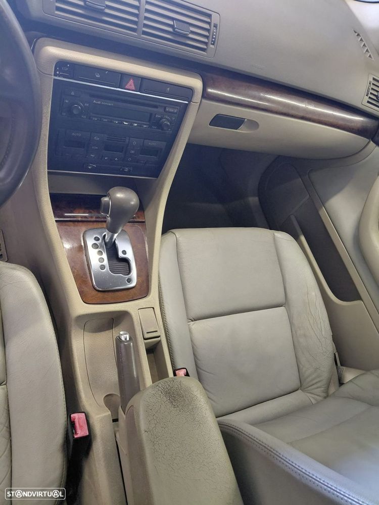 Audi A4 1.8 T Multitronic - 20