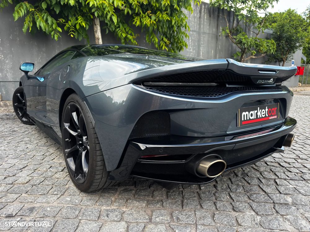 McLaren GT 4.0 Twin-Turbo V8 - 13