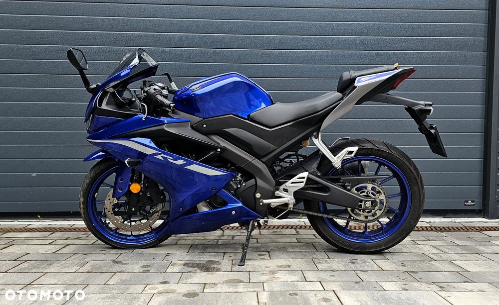 Yamaha YZF - 2