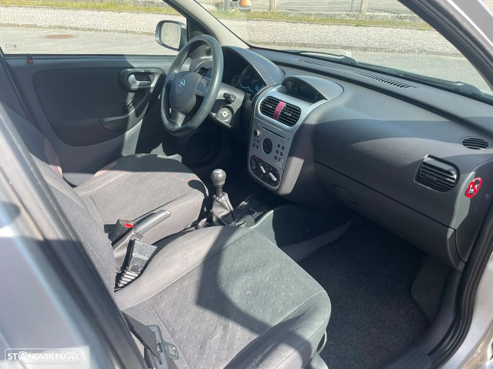 Opel Corsa 1.3 CDTI Enjoy R - 12