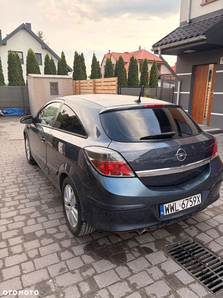 Opel Astra 1.8 Sport - 10