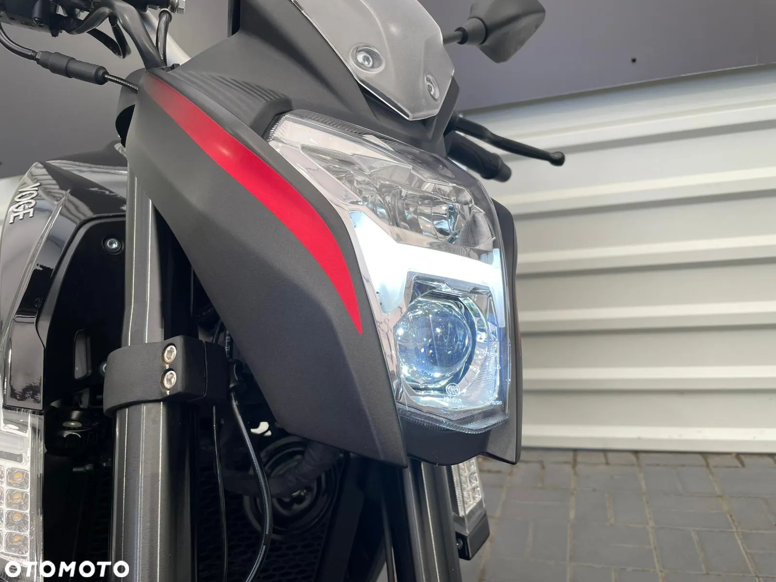 VOGE 300R - 9
