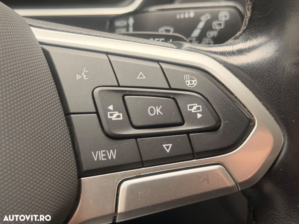 Volkswagen Tiguan - 27